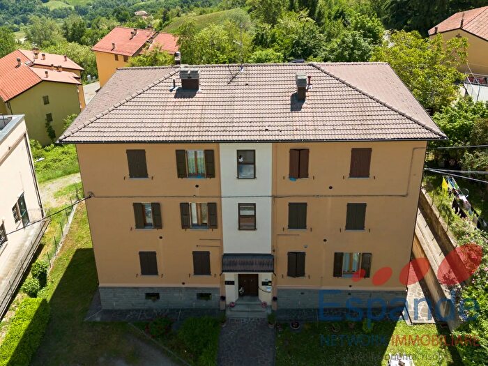 Appartamento quadrilocale in vendita in Via Pietro Bignardi, Monzuno