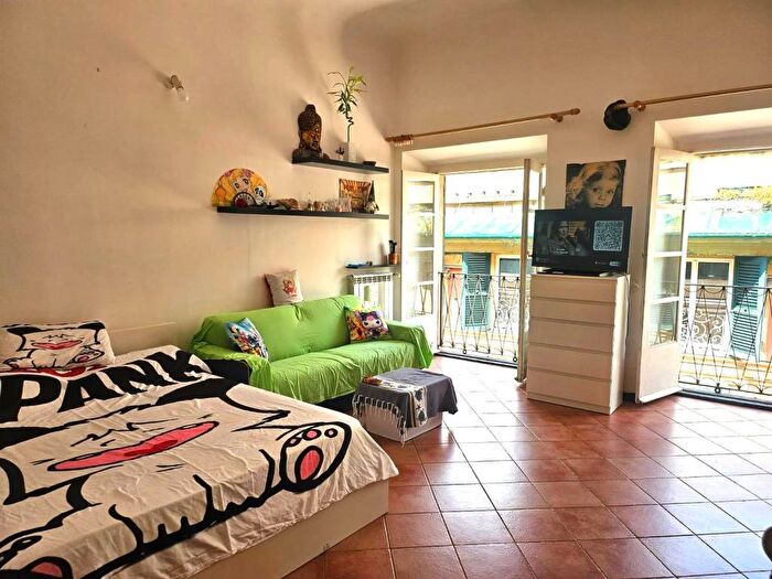 Appartamento monolocale in affitto in Via al Ponte Reale, Caricamento, Genova