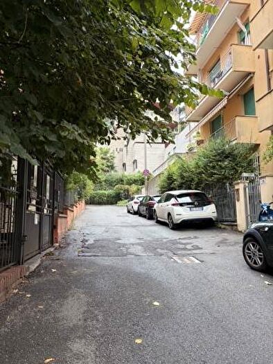 Appartamento bilocale in vendita in Via Graziolo Bambaglioli, Colli San Mamolo, Bologna