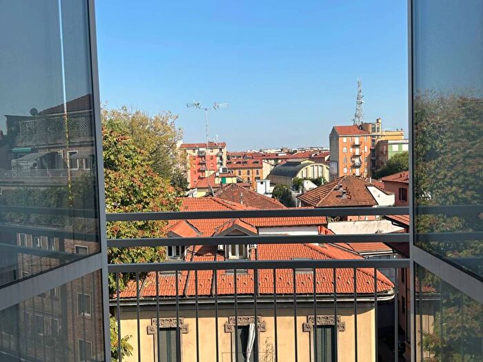 Appartamento bilocale in affitto in Via Giulio e Corrado Venini, Rovereto, Milano