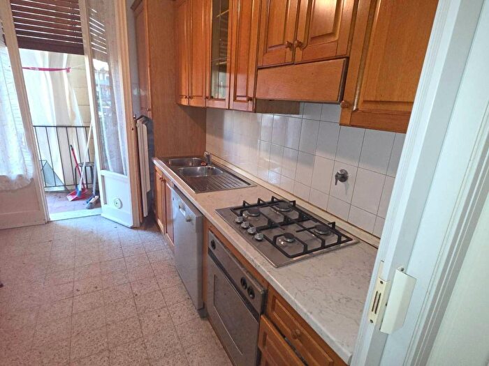 Appartamento quadrilocale in affitto in Via dei Frullani, Coverciano, Firenze