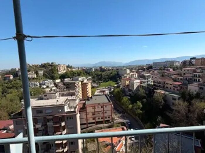 Appartamento trilocale in vendita in Via Moccia, Frosinone