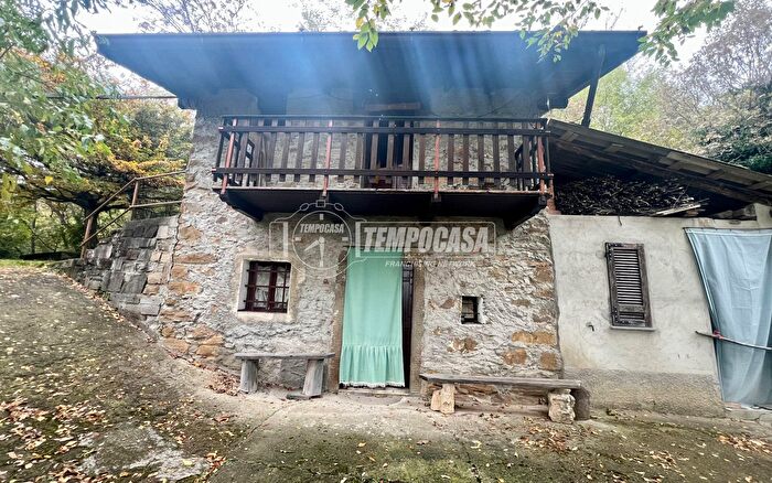 Casa bilocale in vendita in Via Zanni, Foresto Sparso