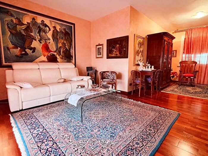 Casa con 7 locali in vendita in Via Egisto Ricci, Sogliano Al Rubicone