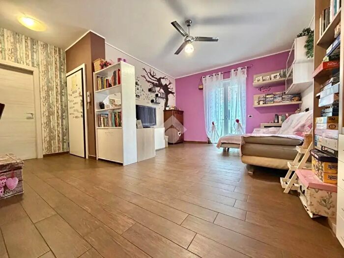 Casa con 5 locali in vendita in Via Luigi Einaudi, Orbassano