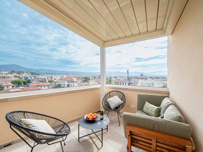 Appartamento trilocale in affitto in Viale Giacomo Matteotti, San Marco SS Annunziata, Firenze