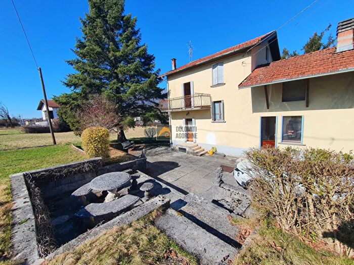 Casa con 5 locali in vendita in Località Vignole, Belluno