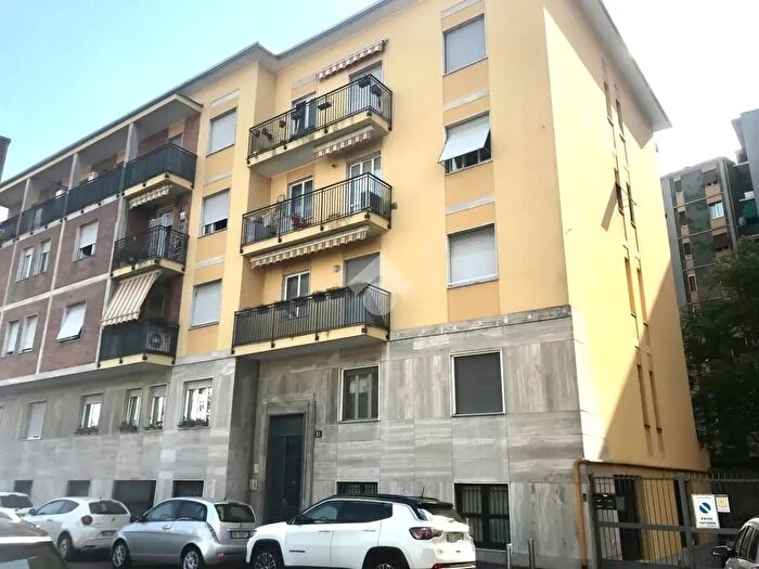 Appartamento bilocale in affitto in Via Baldo degli Ubaldi, Milano