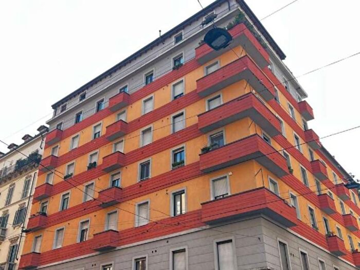 Appartamento bilocale in affitto in corso GENOVA, Corso Genova, Milano