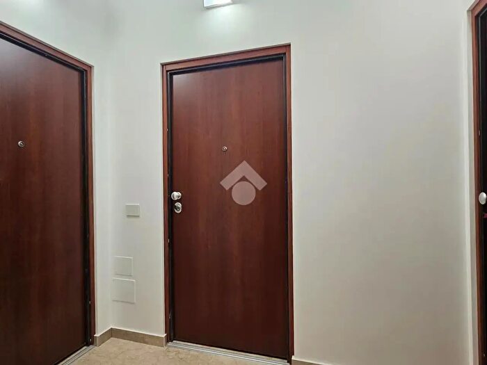 Appartamento bilocale in vendita in Via SantAgatone Papa, Roma