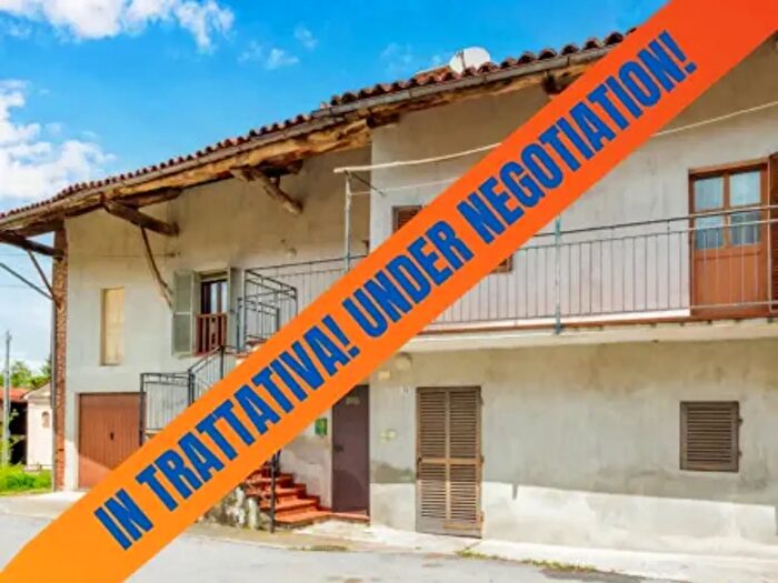 Casa con 5 locali in vendita in Via Comini di Vasco, Monastero Di Vasco