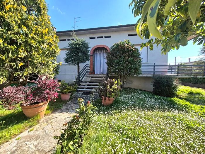 Casa con 5 locali in vendita in a delle Ralle, Capannori