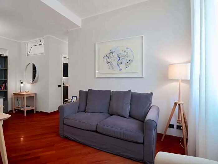 Appartamento monolocale in affitto in Piazza Risorgimento, Milano