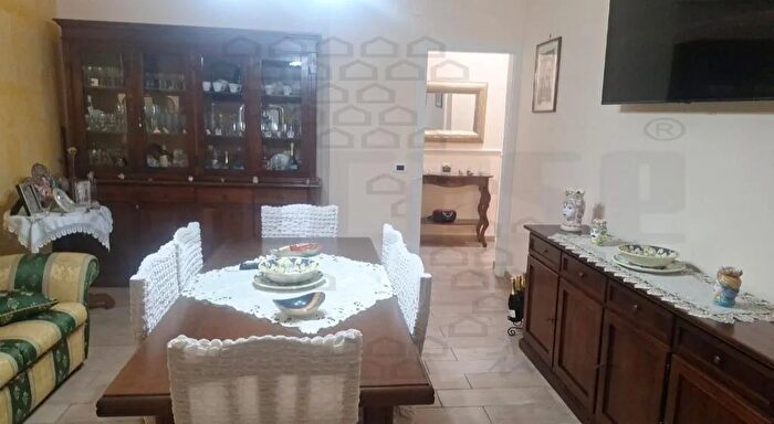 Appartamento trilocale in vendita in Via Gerobino Pilli, Messina