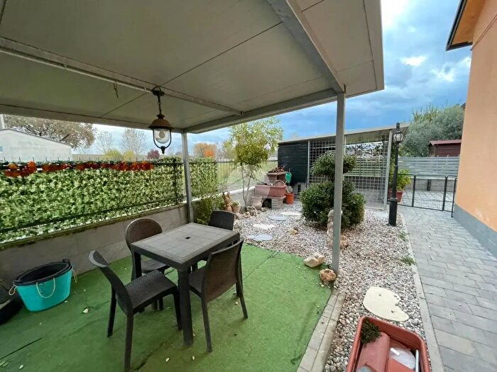 Appartamento quadrilocale in vendita in Via Bastia, SantAgata Sul Santerno