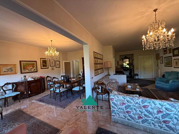 Appartamento quadrilocale in vendita in Via Benedetto Musolino, Trastevere, Roma