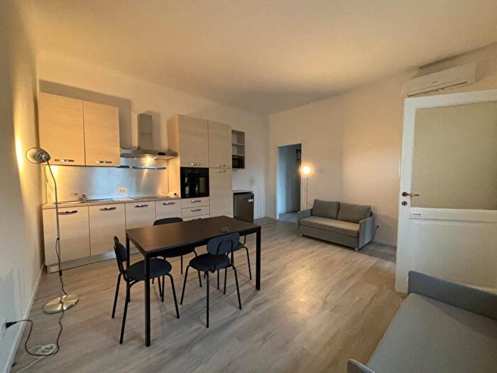 Appartamento quadrilocale in affitto in Via Domenico Scarlatti, Buenos Aires, Milano