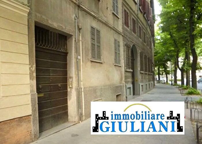 Casa con 12 locali in vendita in Reggio Emilia