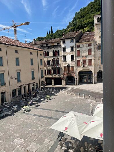 Appartamento quadrilocale in vendita in Piazza Marcantonio Flaminio N, Vittorio Veneto