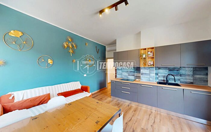 Appartamento trilocale in vendita in Via della Pineta, Finale Ligure