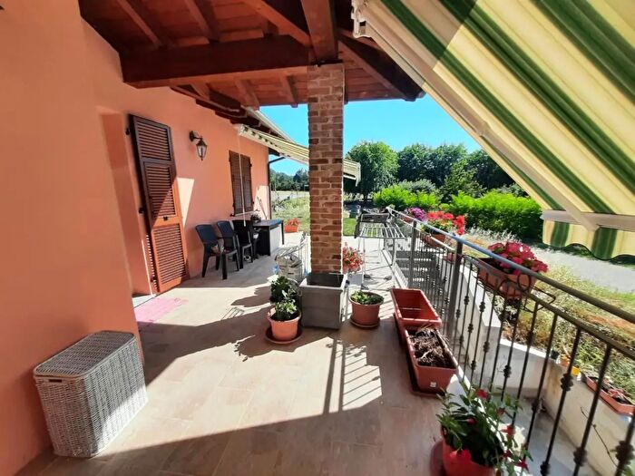 Casa con 5 locali in vendita in Castelletto d'Orba, Castelletto D'Orba
