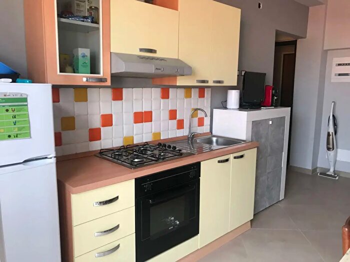 Appartamento trilocale in affitto in Viale Crotone, Catanzaro