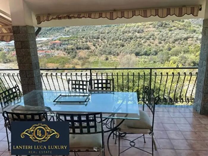 Casa con 6 locali in vendita in Porra SNC, Ventimiglia