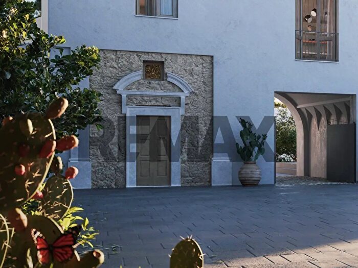 Casa trilocale in vendita in Strada Torrebella, Bari