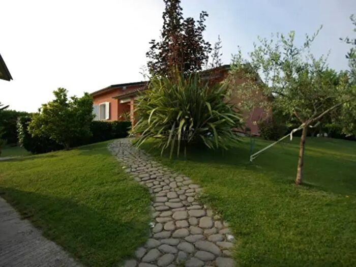 Casa con 6 locali in vendita in Via Guido Cavalcanti, San Giustino