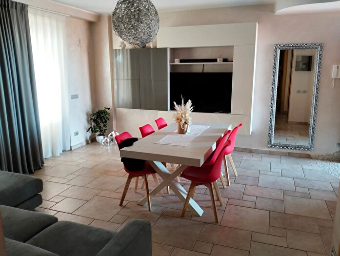 Appartamento con 5 locali in vendita in SantElpidio A Mare