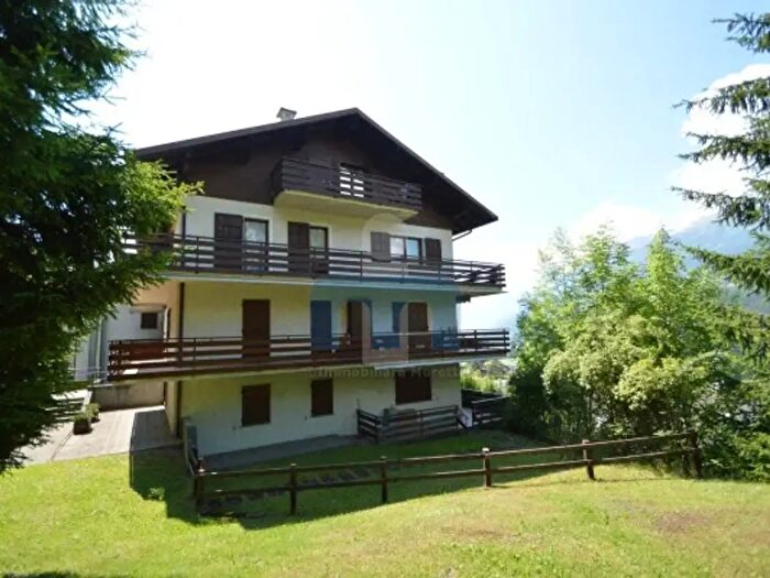 Appartamento trilocale in vendita in Via Dosso del Grillo, Valdidentro