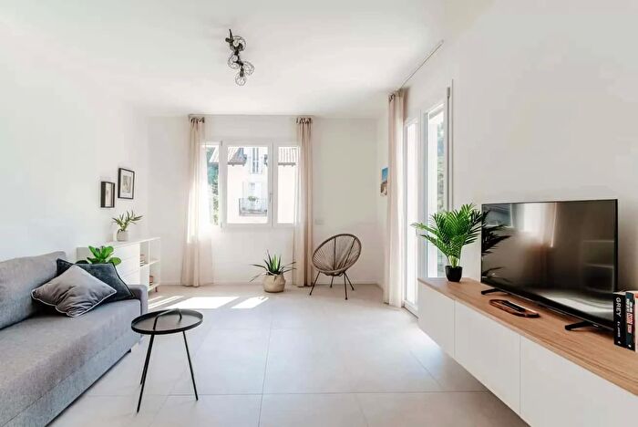 Appartamento monolocale in affitto in Via Bellinzona, Como