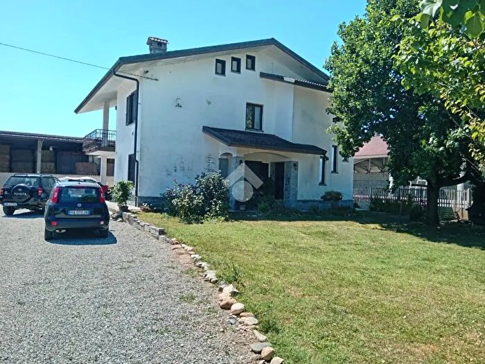 Casa con 6 locali in vendita in Località Cascina Campo Lungo, Scalenghe