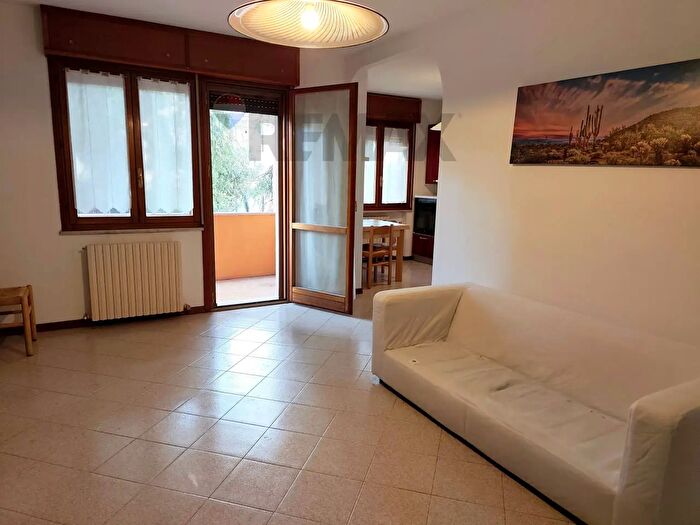Appartamento quadrilocale in affitto in Ferrara