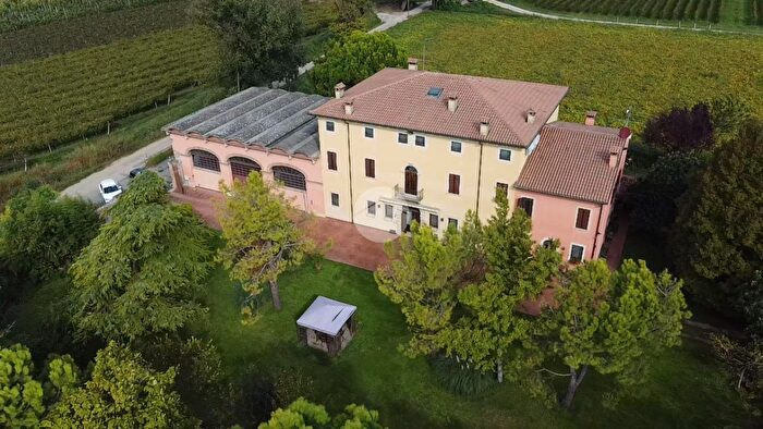 Casa monolocale in vendita in Via degli Alpini, Caldiero