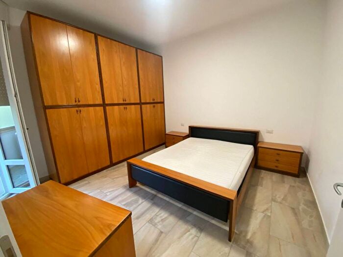 Appartamento bilocale in affitto in Via Fratelli Rosselli, Bologna Sulmona, Milano