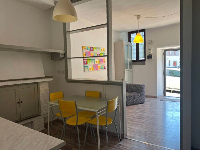 Appartamento bilocale in affitto in Piazza Sant'Andrea, San Pellegrino Pianoscarano, Viterbo