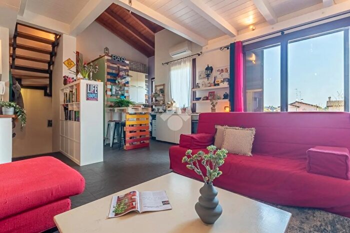 Appartamento trilocale in vendita in Via della Tifa, Ravenna