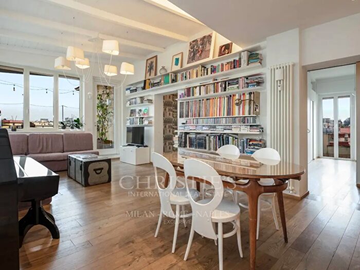 Appartamento quadrilocale in vendita in Via Costantino Beltrami, Roma