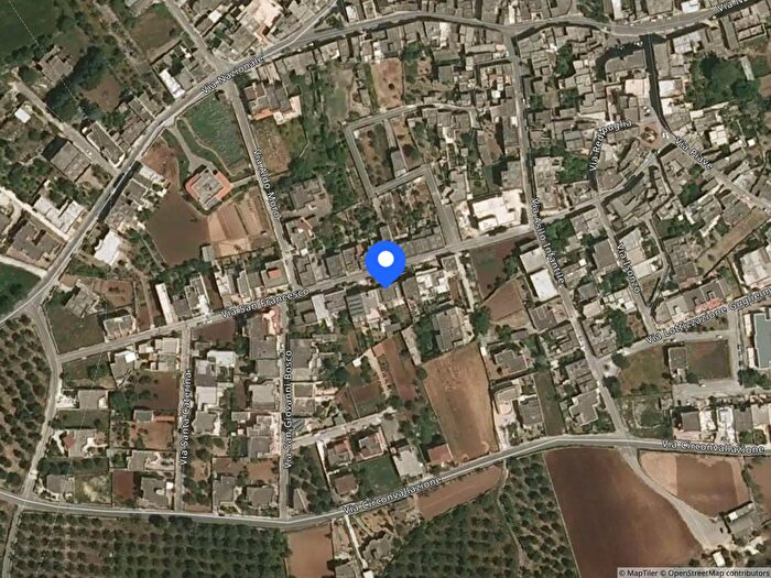 Casa monolocale in vendita in Via S Francesco Vignacastrisi Le Italia, Ortelle