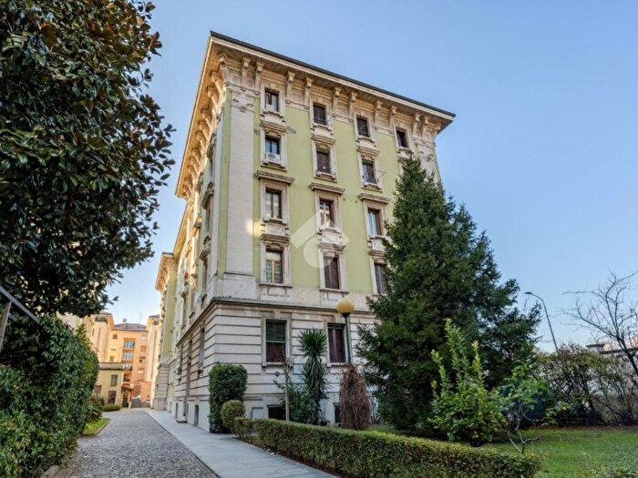 Appartamento bilocale in affitto in Via Laurana, Istria, Milano