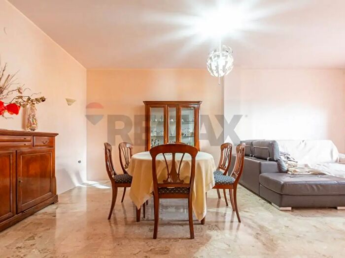 Appartamento quadrilocale in vendita in Via Madonna degli Angeli, Chieti