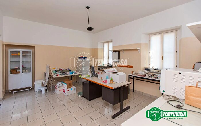 Appartamento bilocale in vendita in Via Fratelli Bandiera, Busto Arsizio