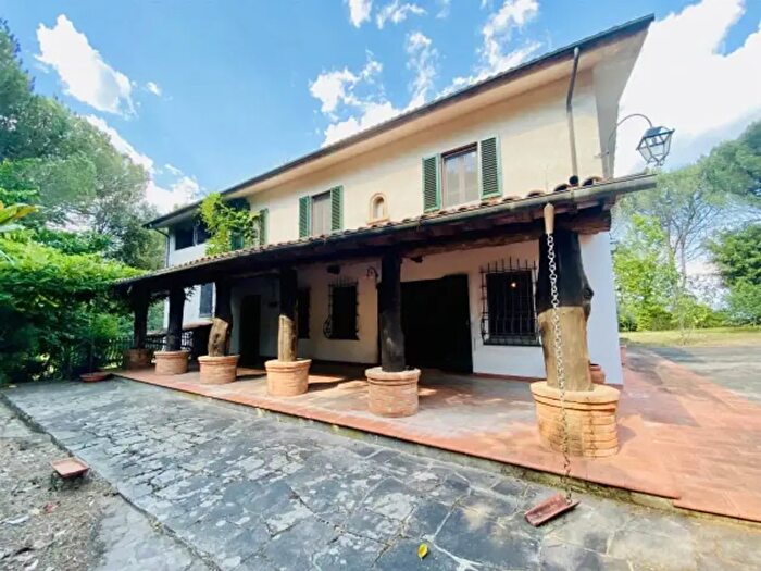 Casa con 6 locali in vendita in Via Carlo IV, Montecarlo
