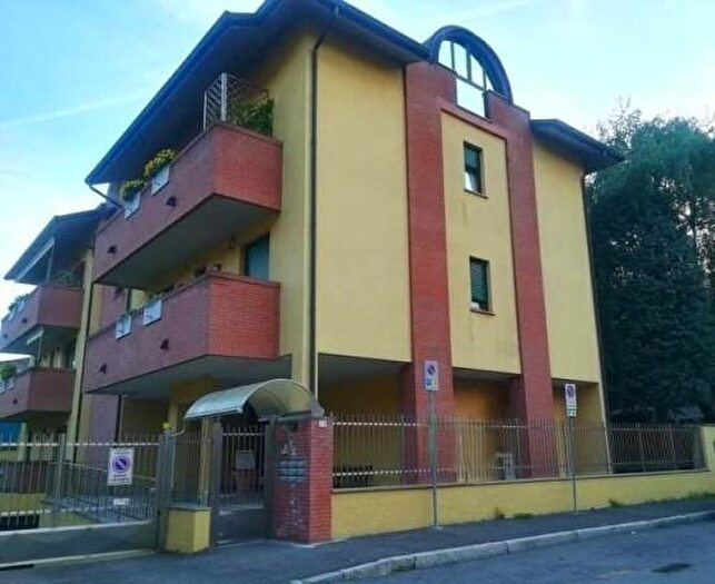 Appartamento con 5 locali in vendita in Via Massimo dAzeglio, Legnano