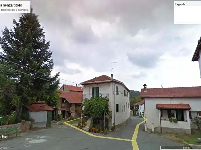 Casa con 16 locali in vendita in Squaneto, Spigno Monferrato