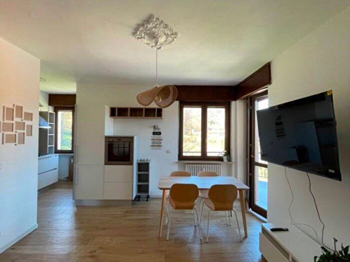 Appartamento trilocale in affitto in Via Alpi, Centro, Bernezzo