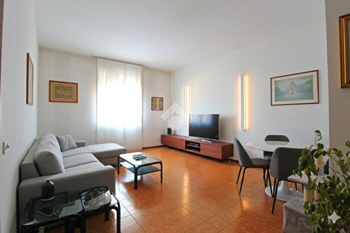 Appartamento trilocale in vendita in Via delle Azalee, Briosco