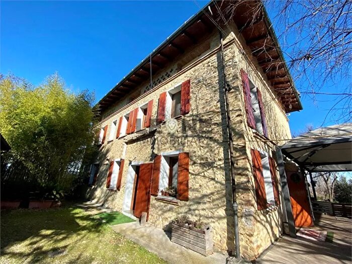 Casa con 10 locali in vendita in Castelvetro di Modena, Castelvetro Di Modena