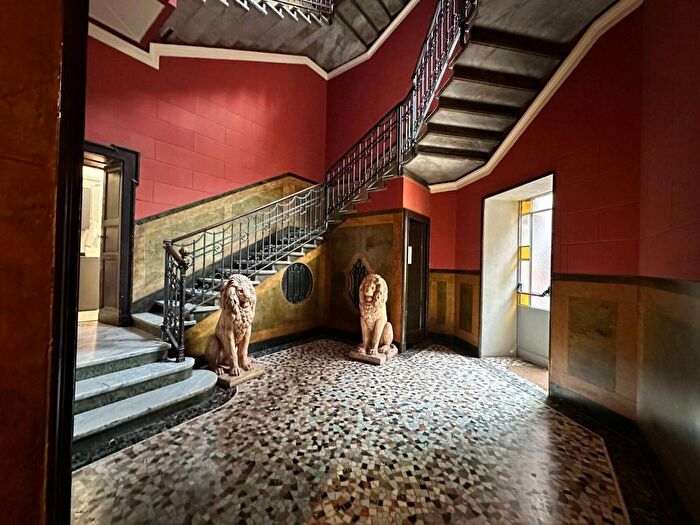 Appartamento trilocale in affitto in Via Spartaco, Cadore, Milano